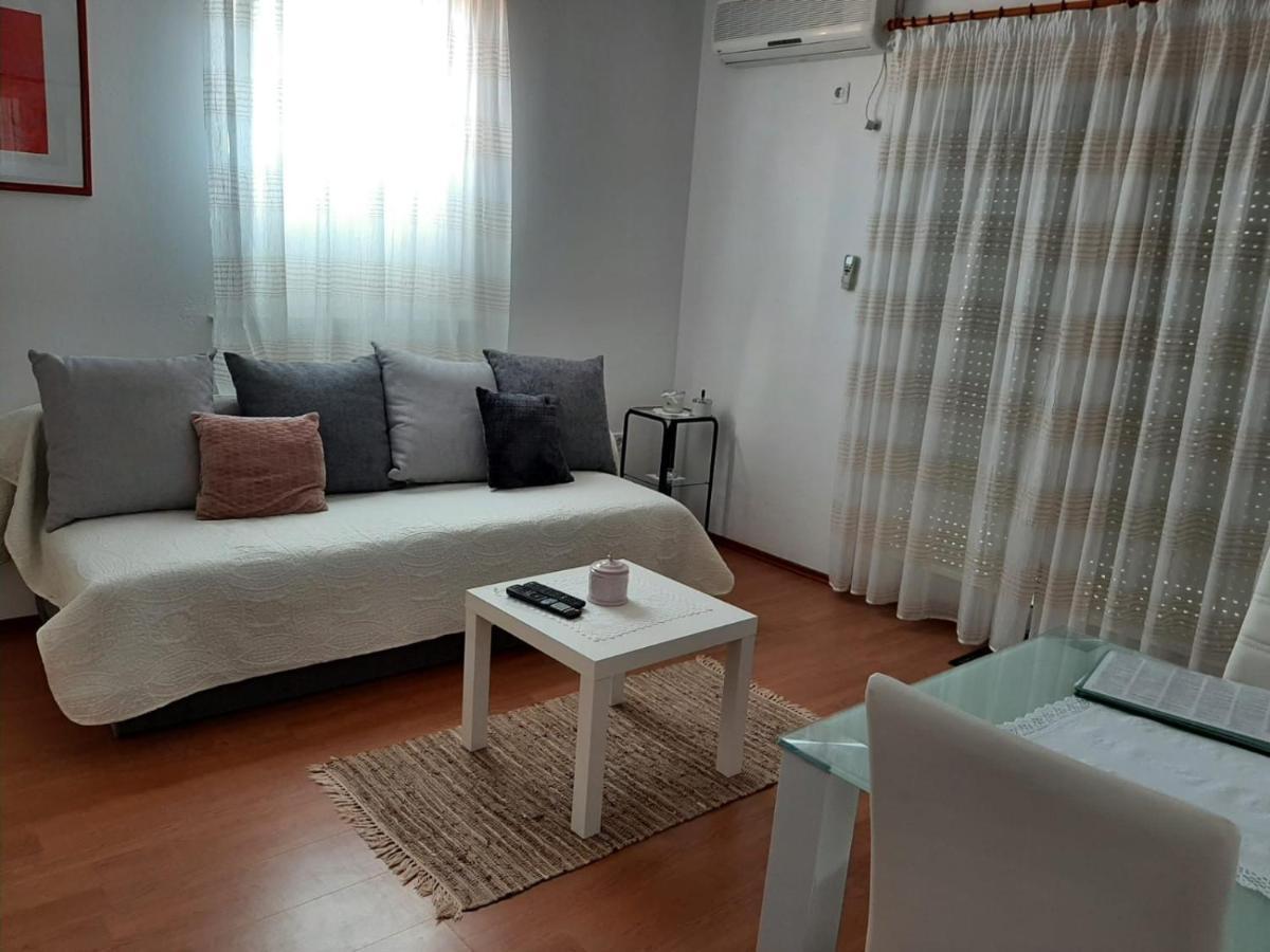 Apartments With A Parking Space Cizici, Krk - 15415 Malinska Bagian luar foto